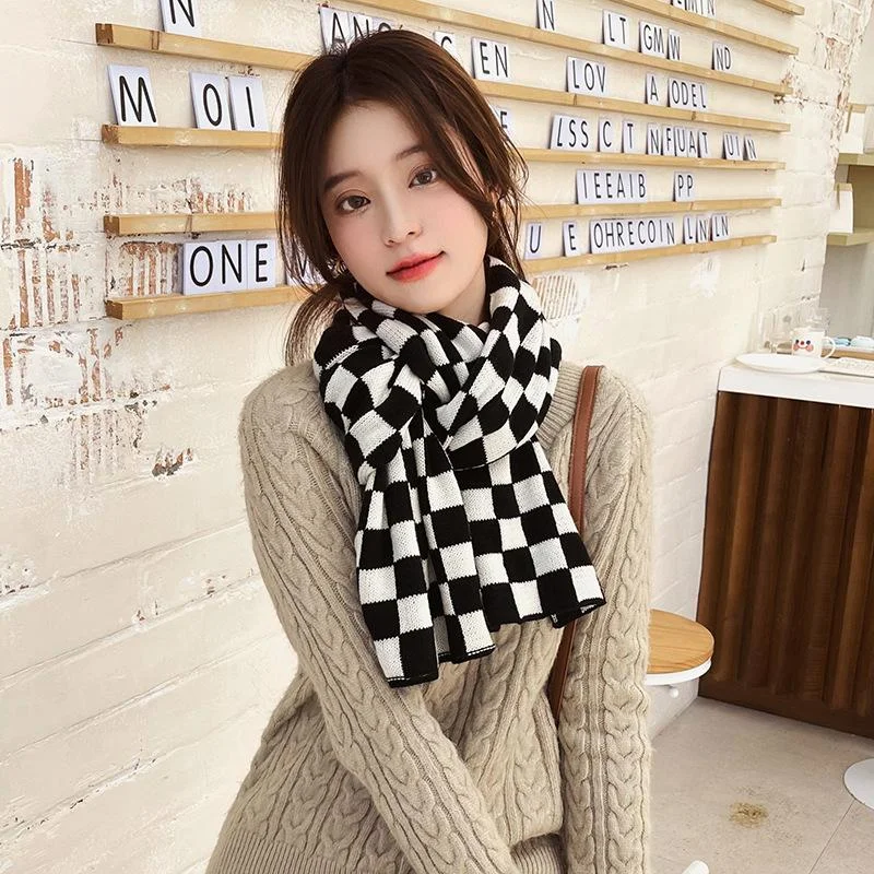 Sweet Warm Plaid Scarf Black and White Plaid Neck Shawl Fashionable Shawl with Fringe